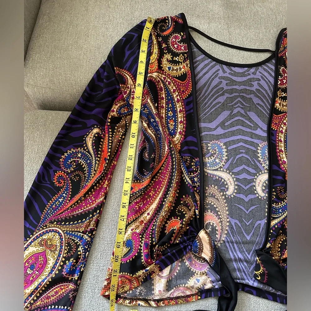 Blouse-Open Back - Picture 4 of 7